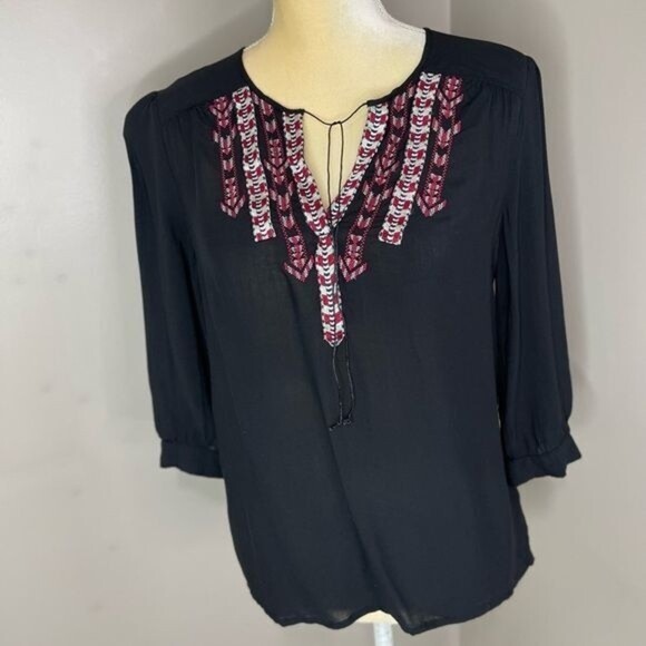 Forever 21 Women Black Top Size Small Boho Embroidered Tie Neck - Picture 9 of 11